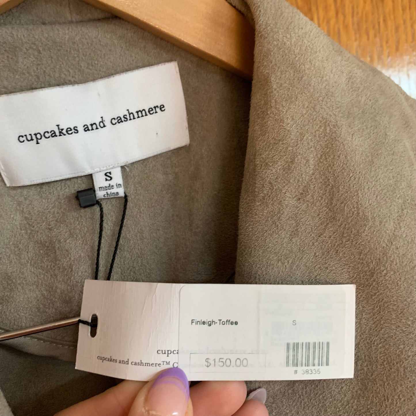 Cupcakes and Cashmere NWT Finleigh Toffee Zip Up Jacket Size Small
