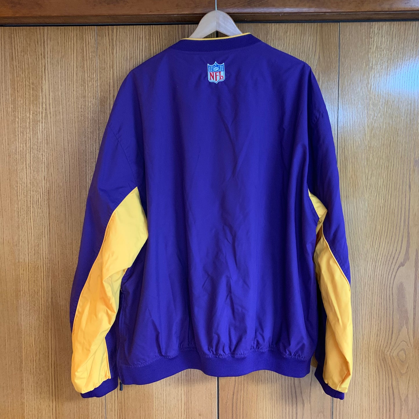 NFL Minnesota Vikings Football Pullover Crewneck Size 2XL