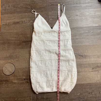 Lulus NWT Embroidered White Dress Size Large
